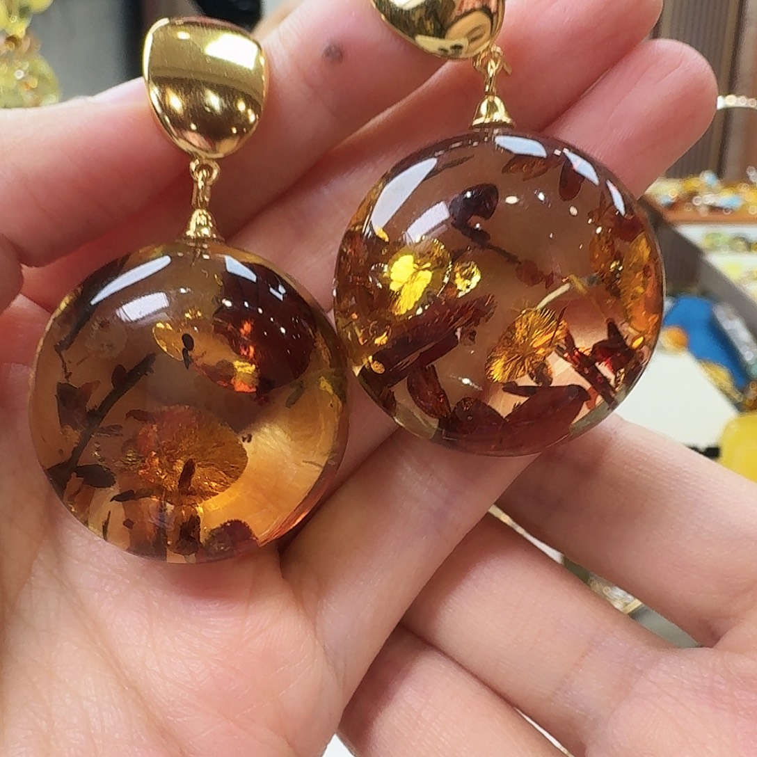 琥珀未镶嵌颈饰耳坠