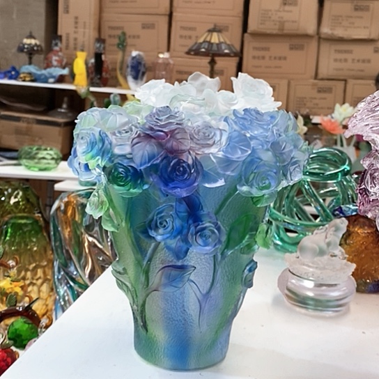 琉璃花瓶高20厘米口径11厘米