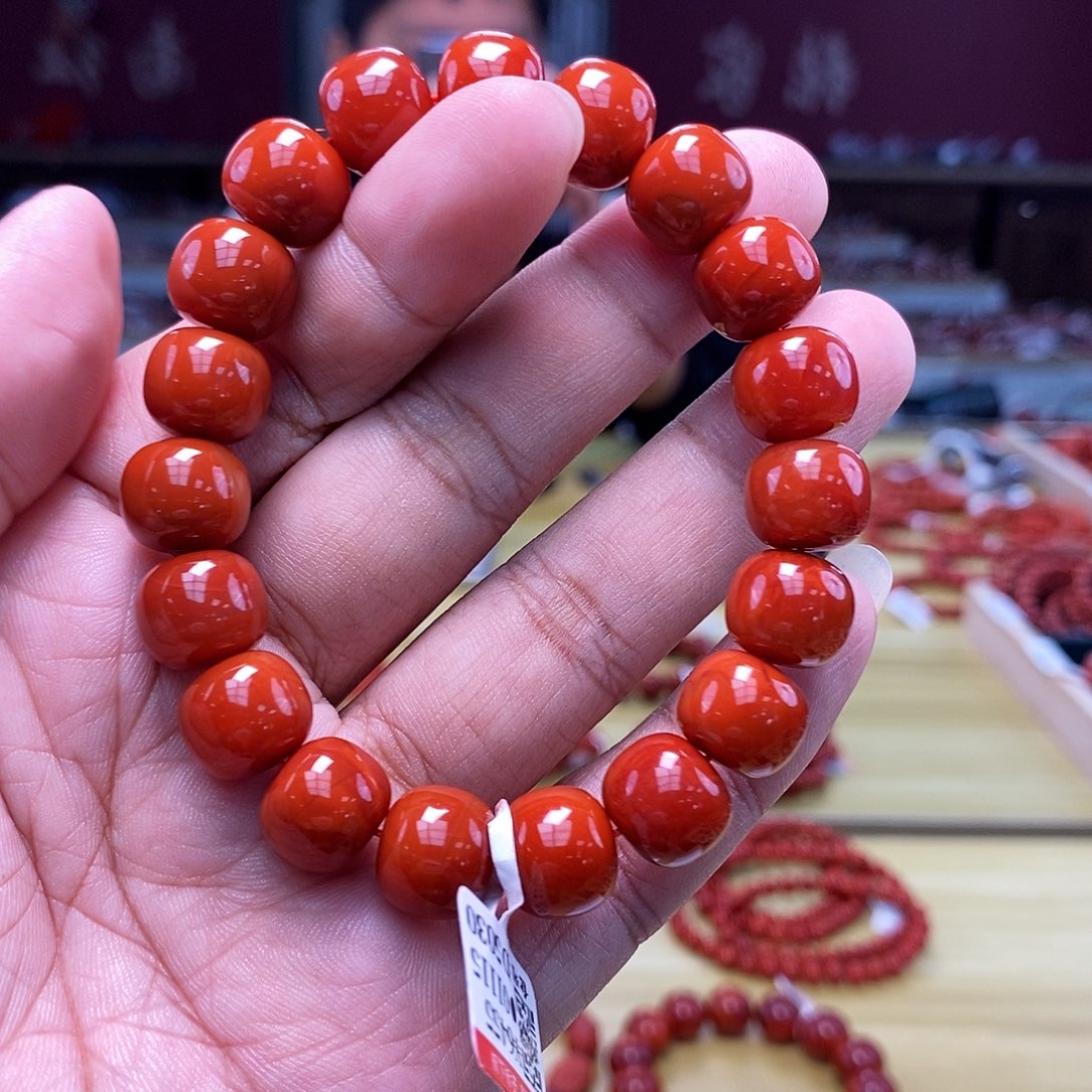 南红玛瑙南红手串11mm+多样性发一未镶嵌