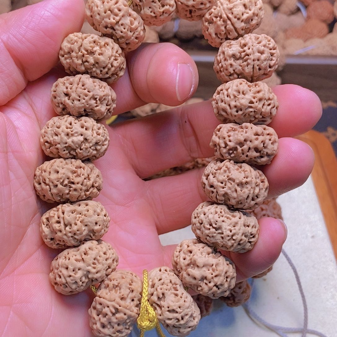 金刚菩提把件6瓣22板王