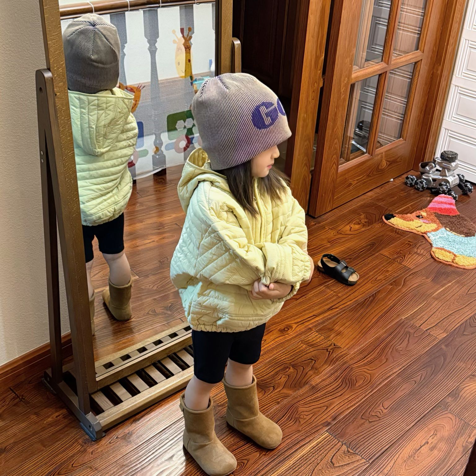 韩系童装儿童夹棉连帽卫衣棉服男女童新款宽松半拉链套头棉衣秋款