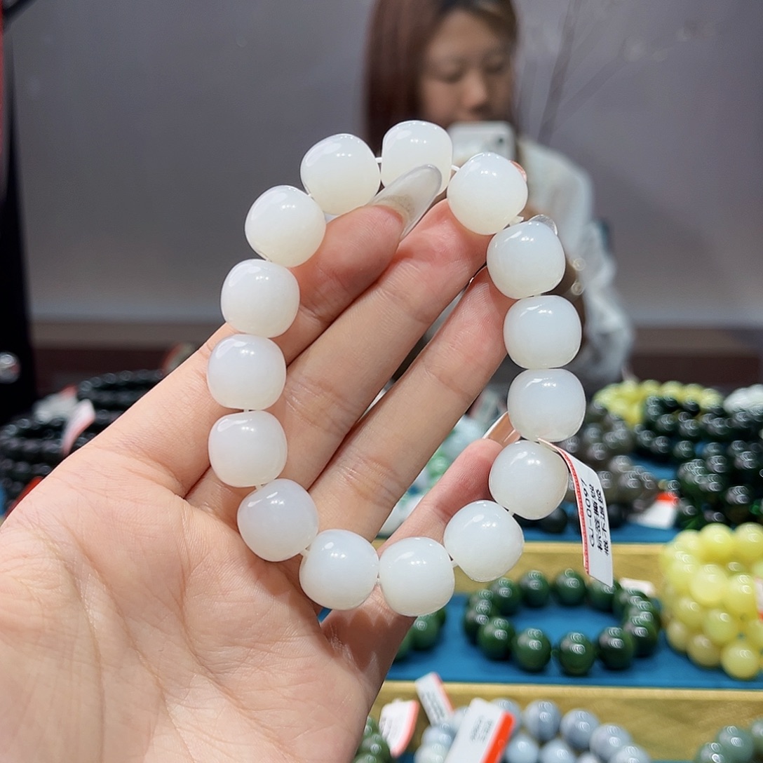 小***子手链未镶嵌和田玉纯天然和田玉新疆且末天泰料k14