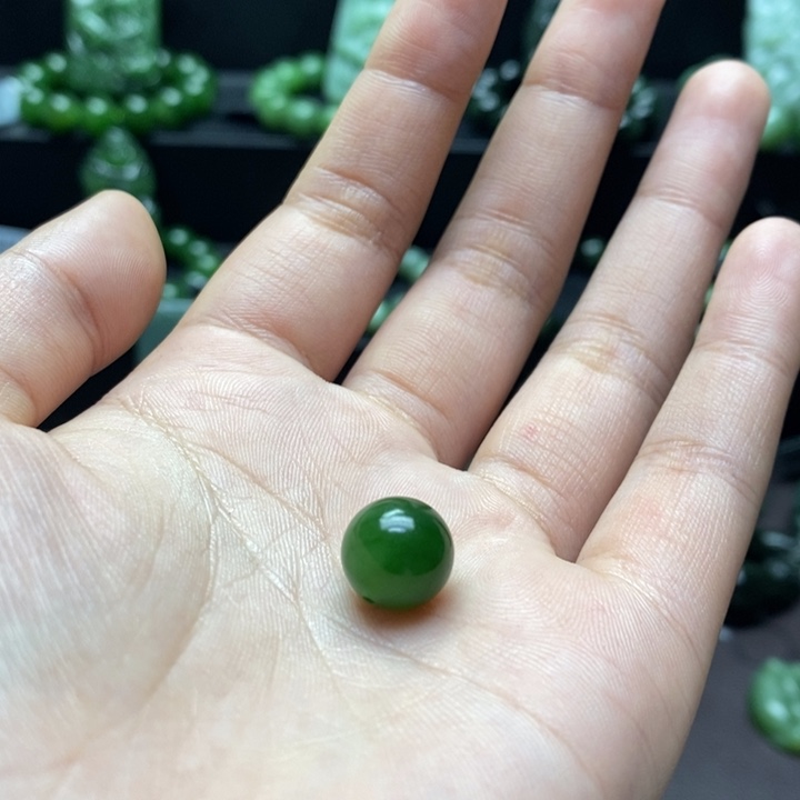 和田玉单珠裸发未镶嵌