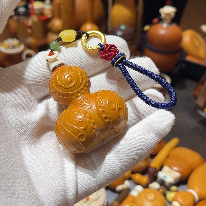 小金蝉葫芦押花包挂一件