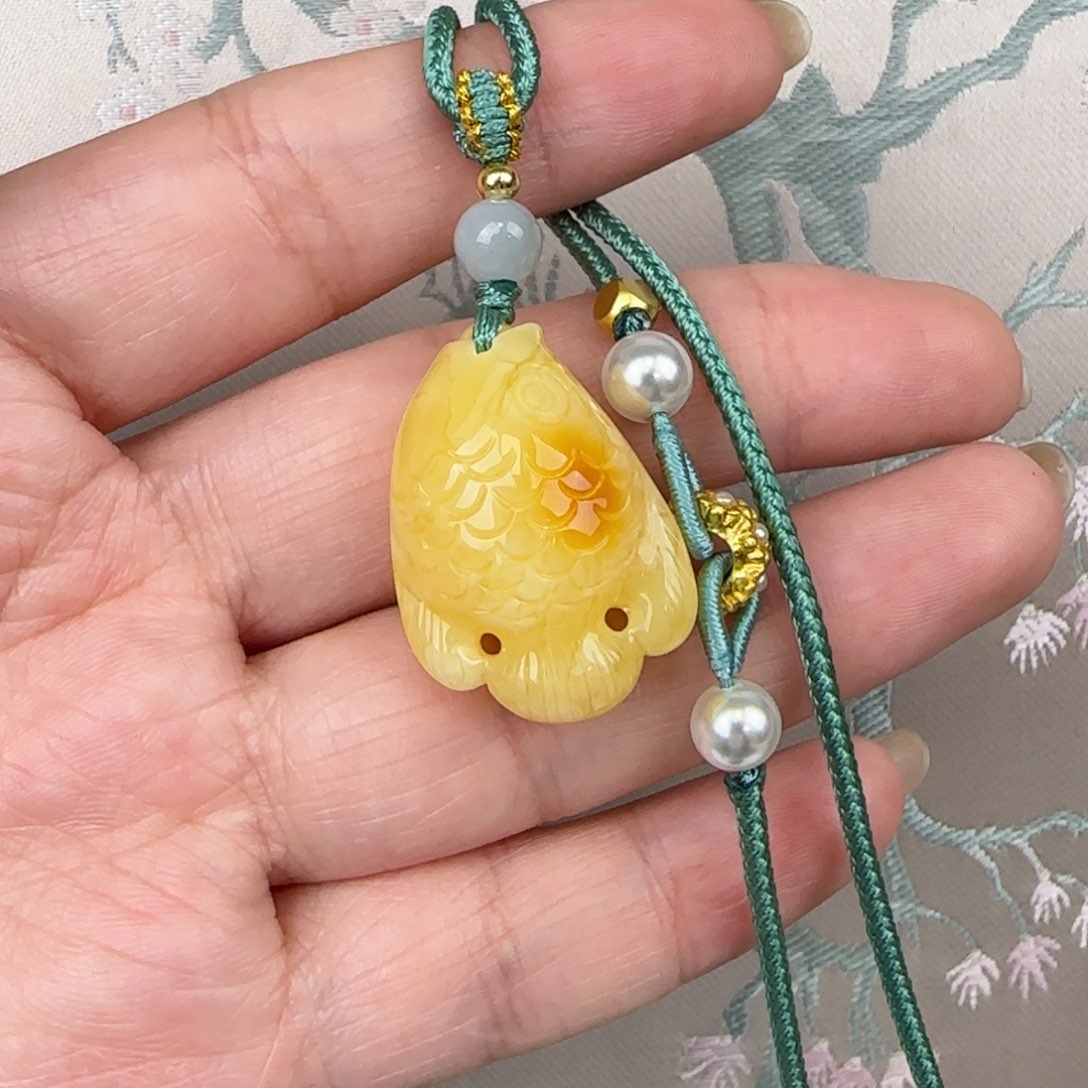 蜜蜡吊坠(赠链)未镶嵌