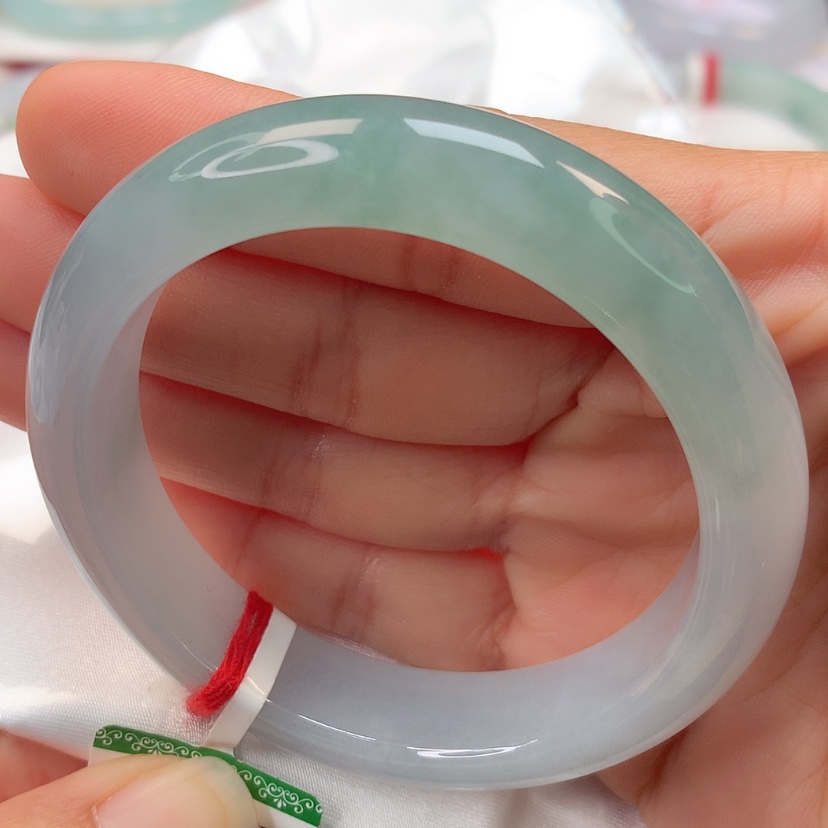 【闪购商品】翡翠手镯未镶嵌天然翡翠手镯