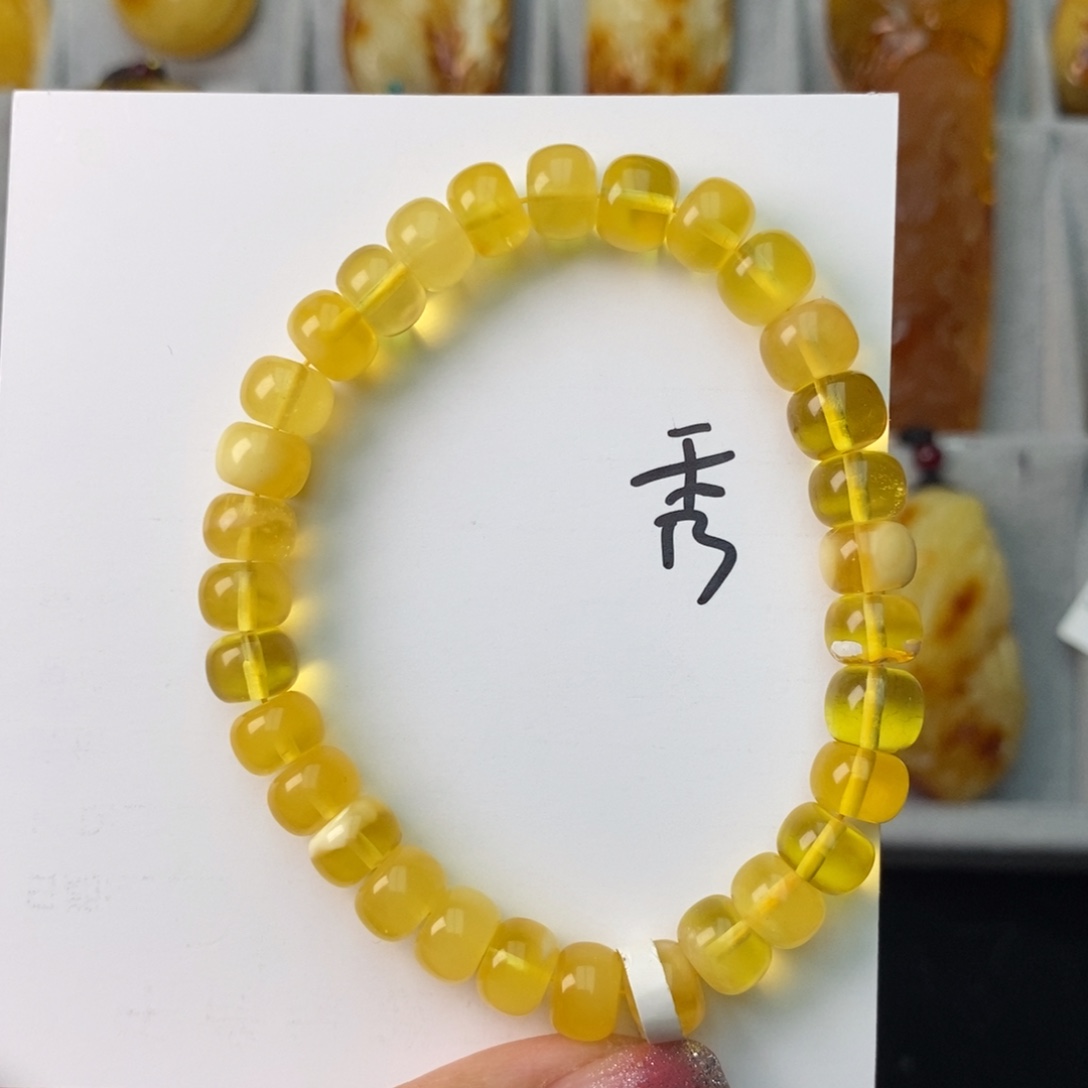 琥珀珠宝奇石未镶嵌
