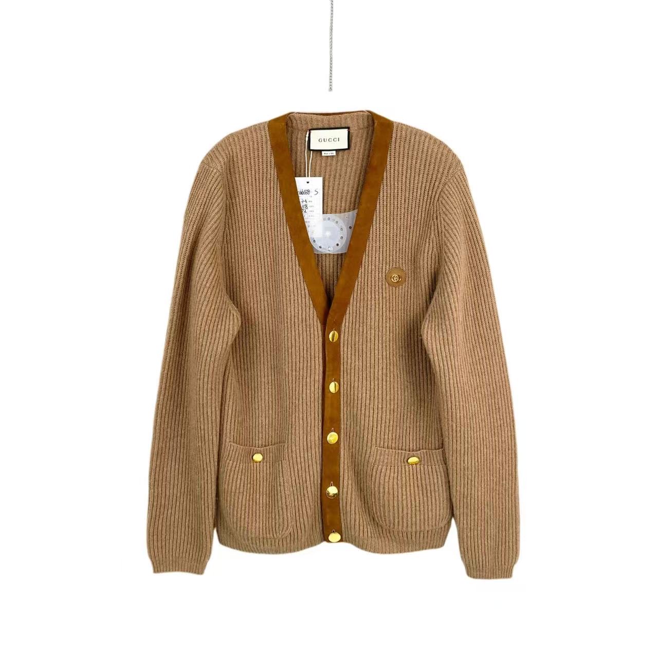 99新 GUCCI/古驰 bb1638 骆驼毛 针织拼皮logo开衫 S码 