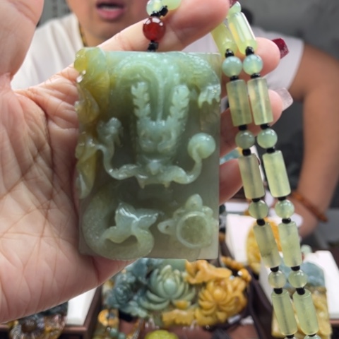 岫玉挂件未镶嵌挂件