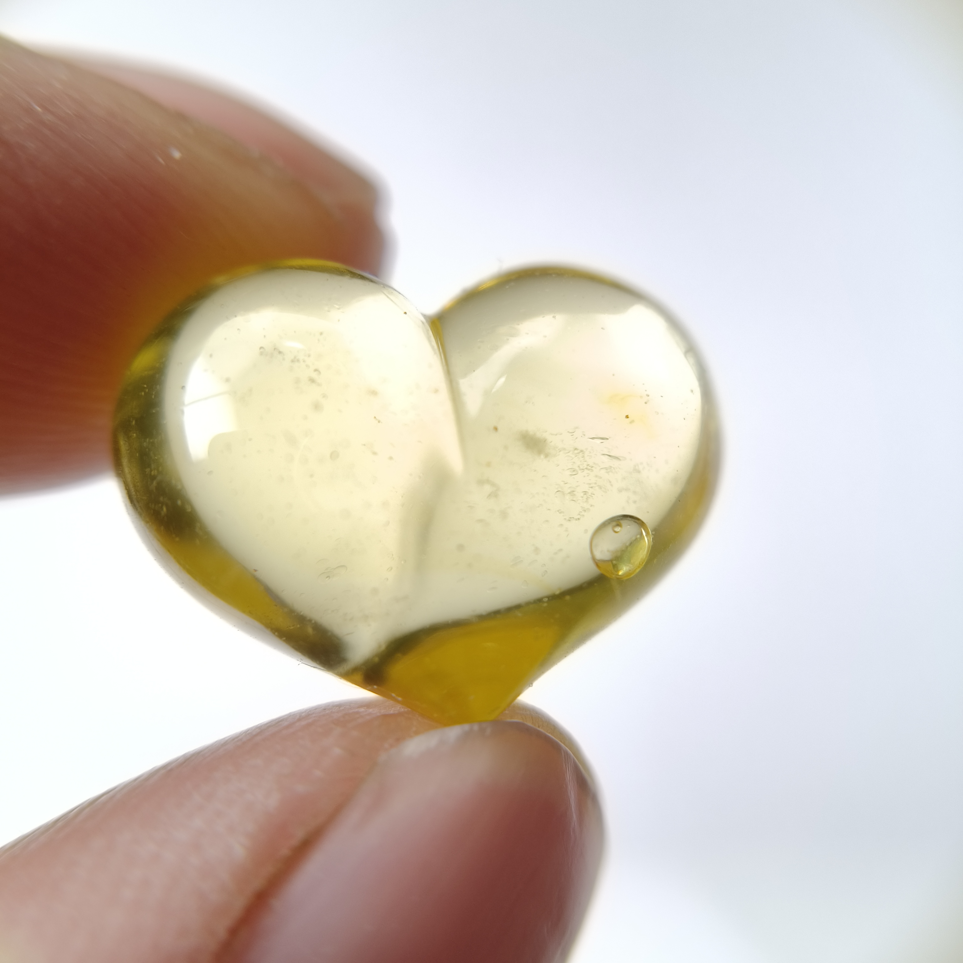 琥珀天然琥珀活水胆屁桃爱心配饰多宝收藏打孔不退换