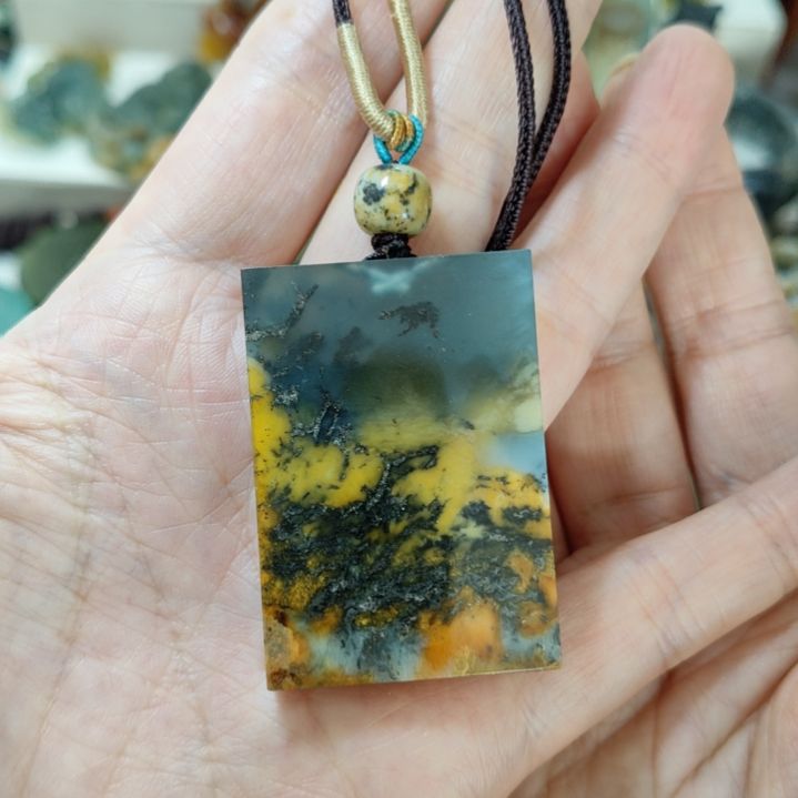 孟***平岫玉未镶嵌挂坠款式