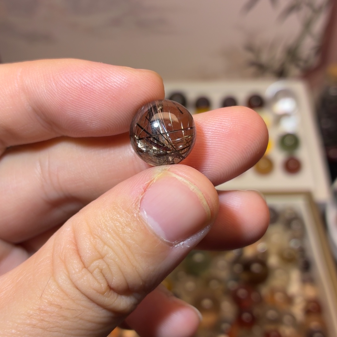 水晶手串未镶嵌12.9黑铜发