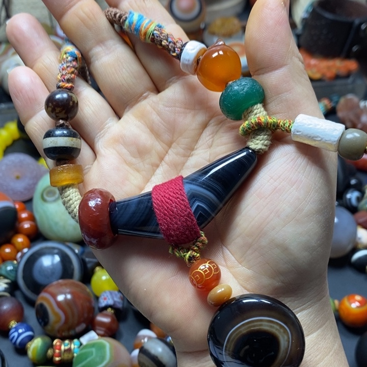 玛瑙/玉髓未镶嵌颈饰