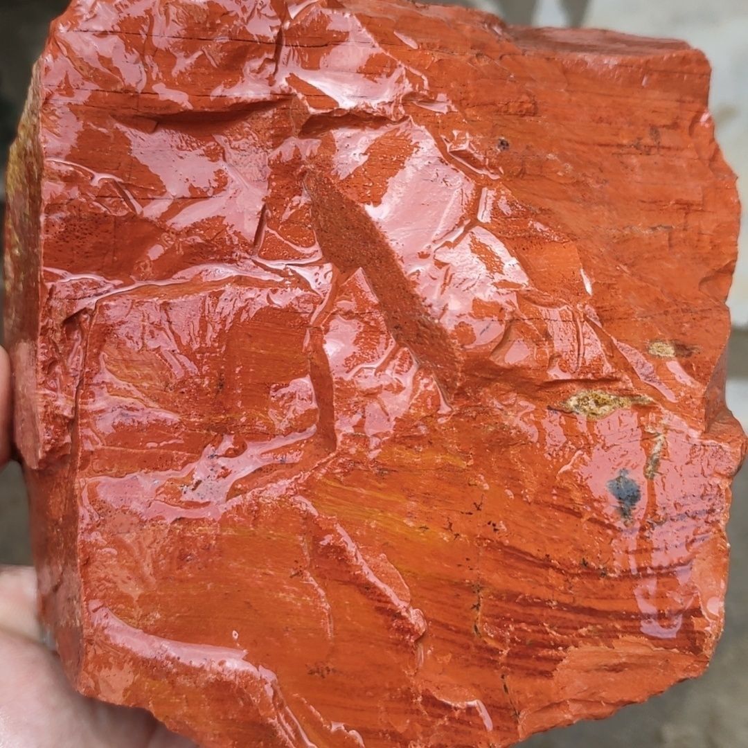 红碧玉原矿 原石