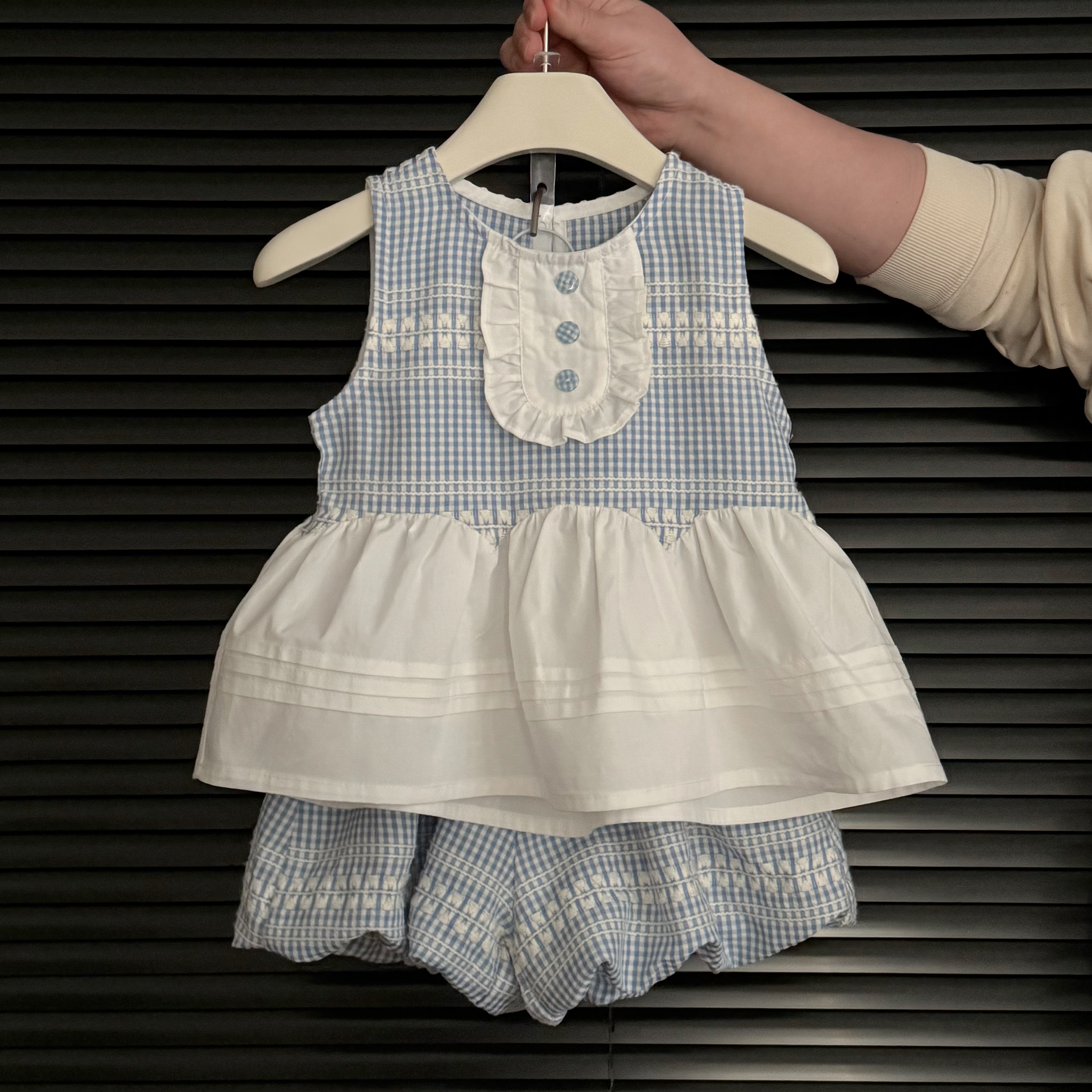 女童夏款套装女宝背心休闲无袖娃娃衫上衣花苞短裤套装56060