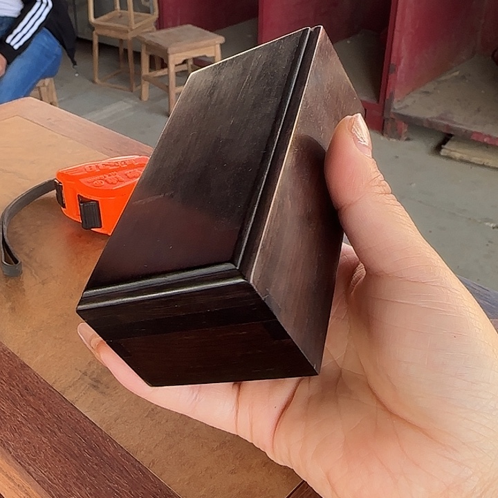 红木城福利小件手把件