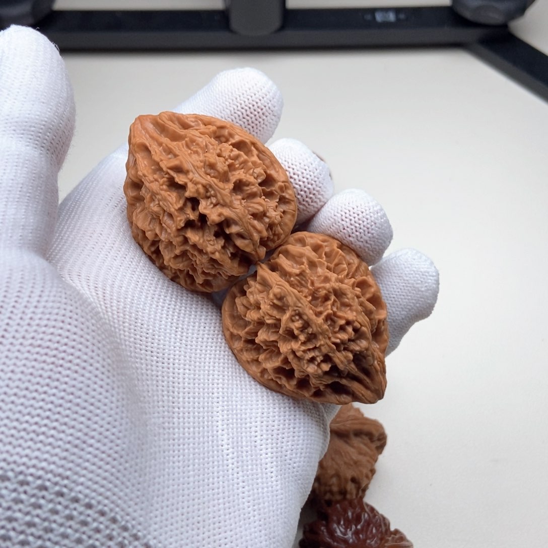 文玩核桃把件龙骨