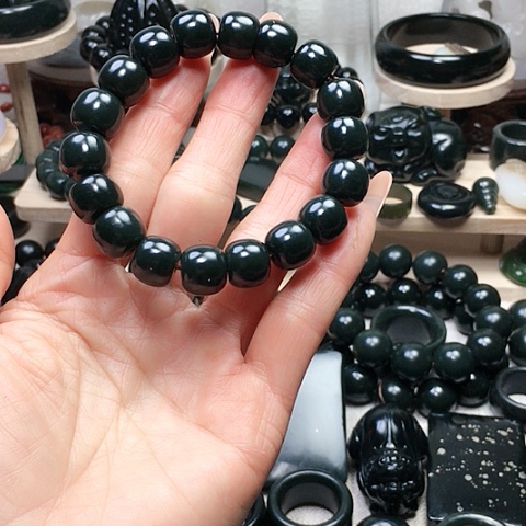 【闪购商品】未镶嵌手链和田玉