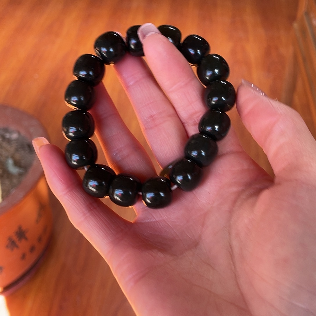 和田玉手串未镶嵌塔青12.13