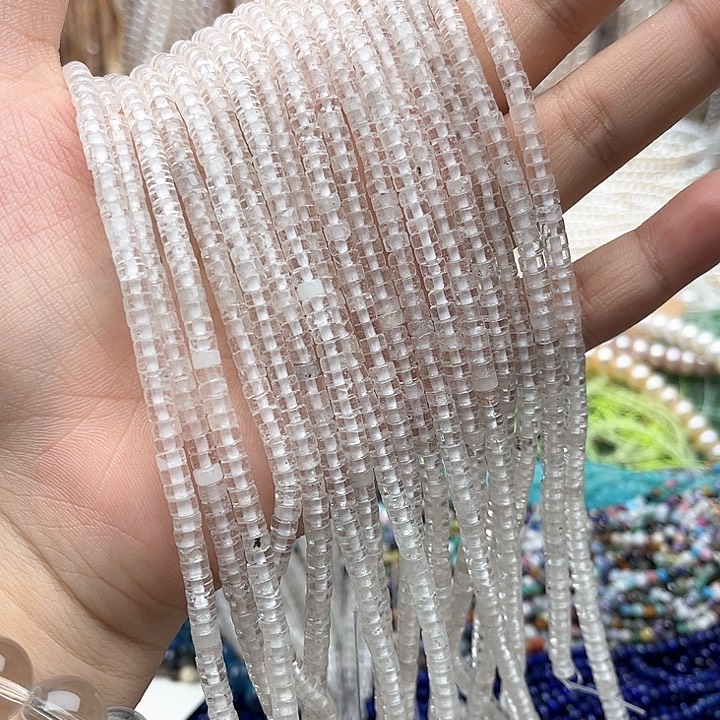 未镶嵌玛瑙/玉髓珠宝半成品一条4/2mm左右白水晶直切