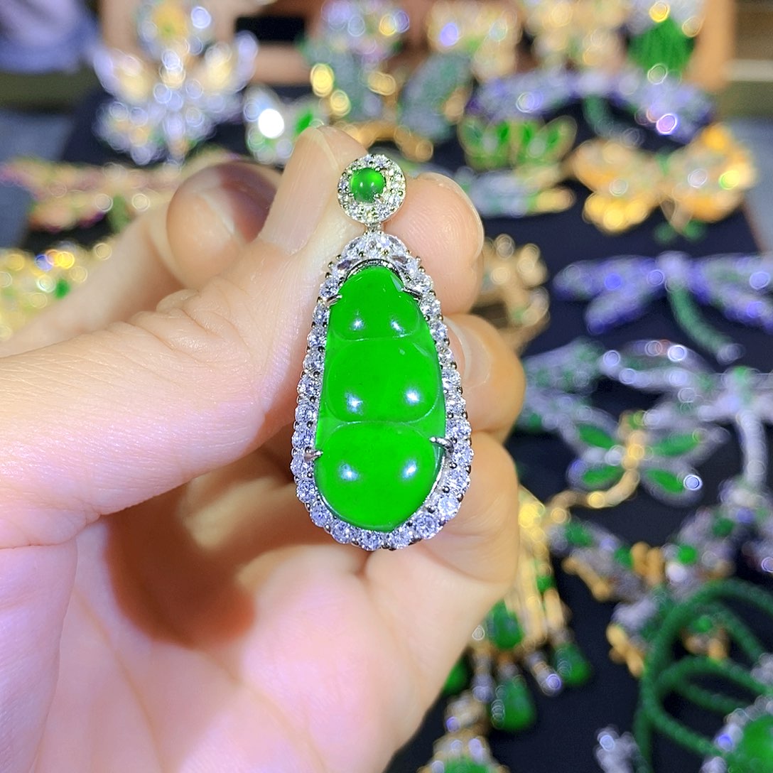 吊坠(不含链)银S925镶嵌翡翠