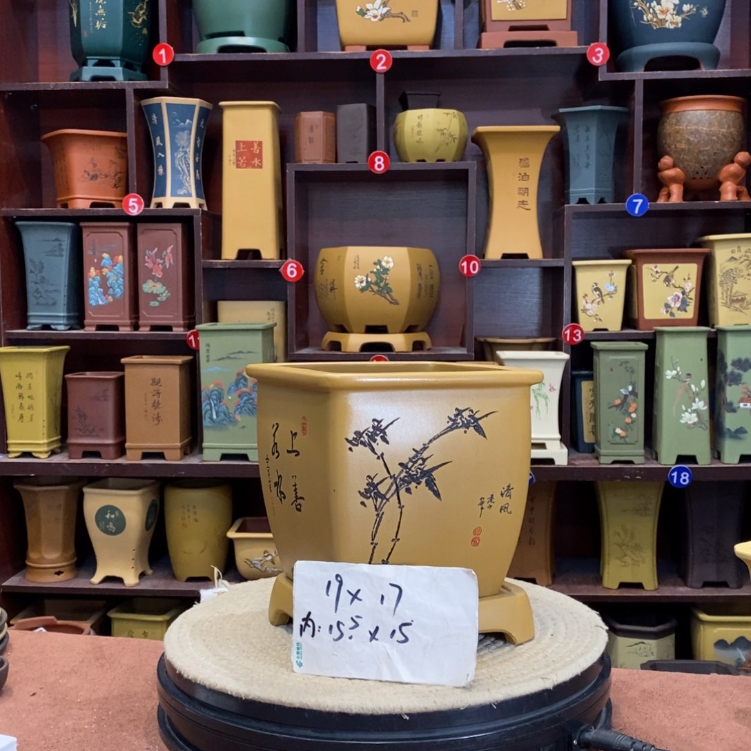 紫砂花盆紫砂花盆