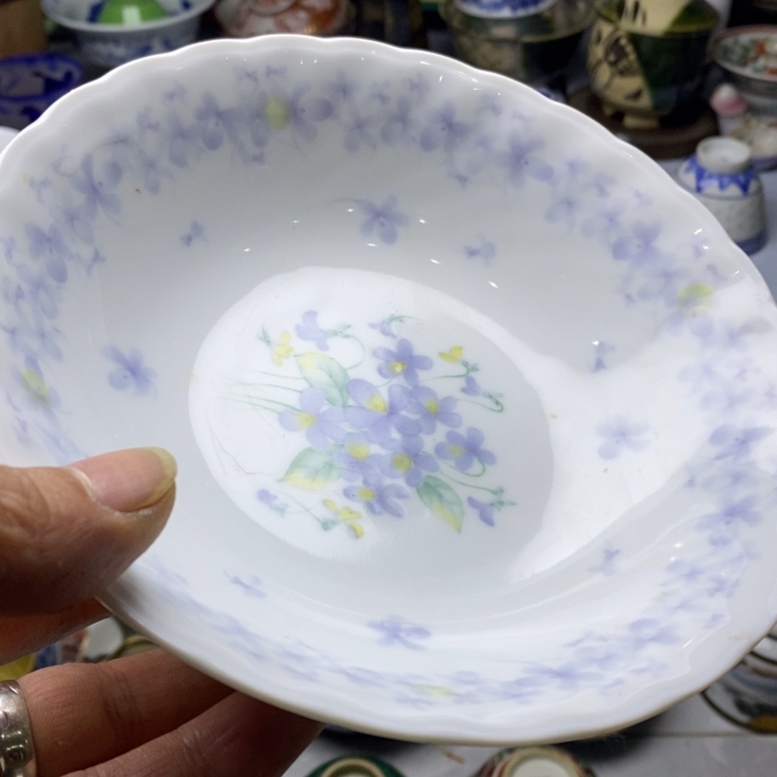 瓷片是因为它能德德和