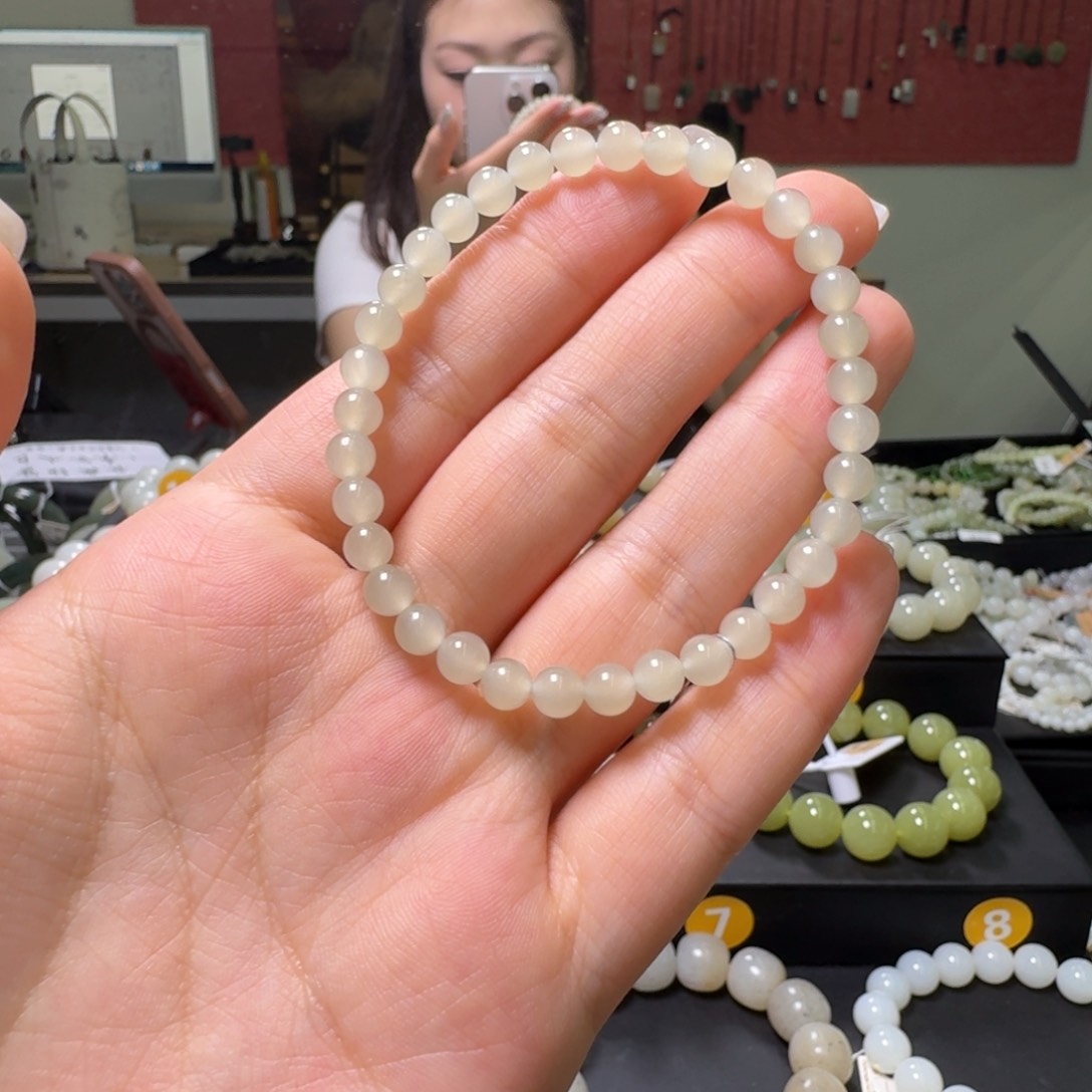 手串未镶嵌和田玉