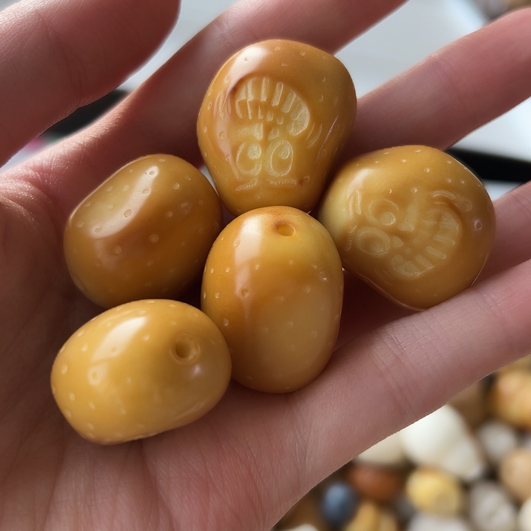 菩提根/象牙果吊坠全品炭烤土豆2颗