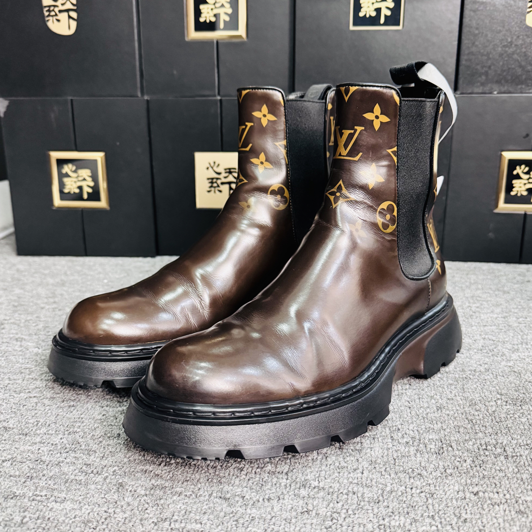 99新 LouisVuitton/路易威登 棕色老花切尔西短靴40码ysc4809