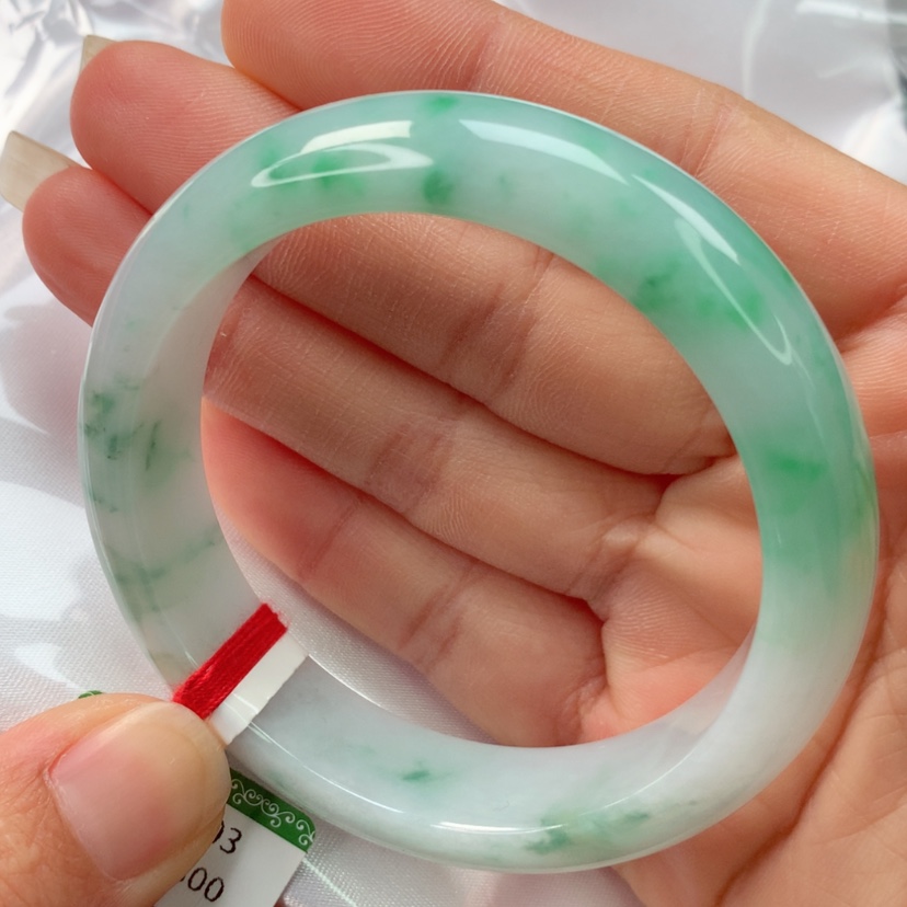 【闪购商品】翡翠手镯未镶嵌天然翡翠手镯