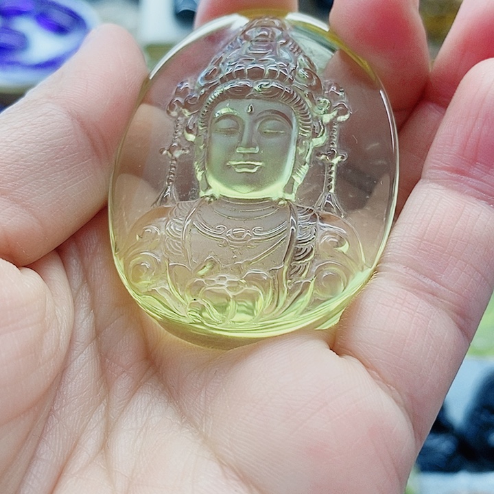 未镶嵌颈饰水晶观音