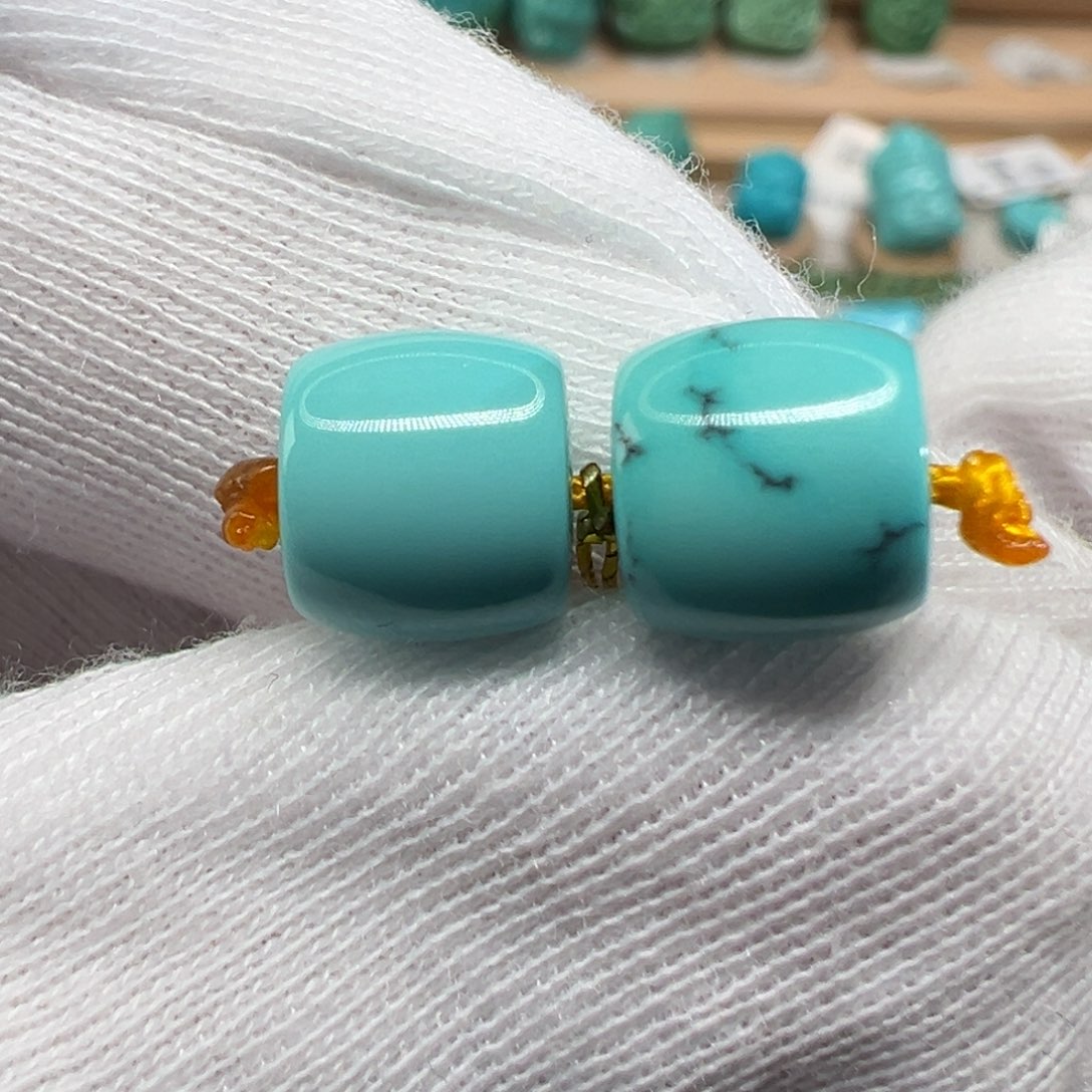 绿松石配饰未镶嵌