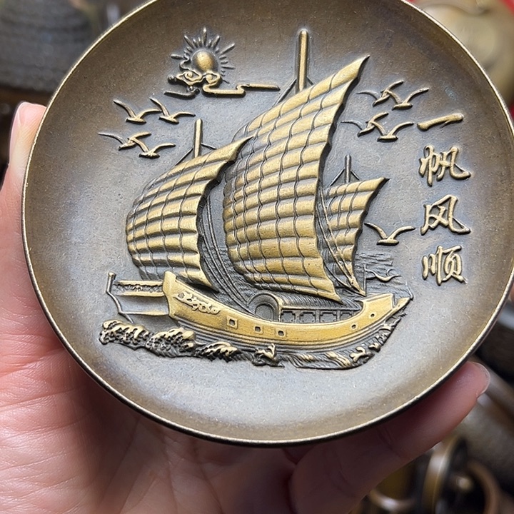 铜器摆件老王直播间