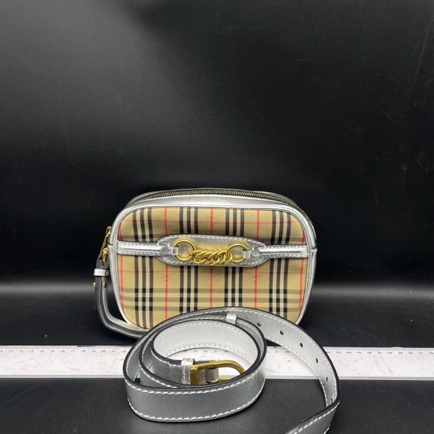95新 BURBERRY/博柏利 小蕊 相机手提腰包/13850