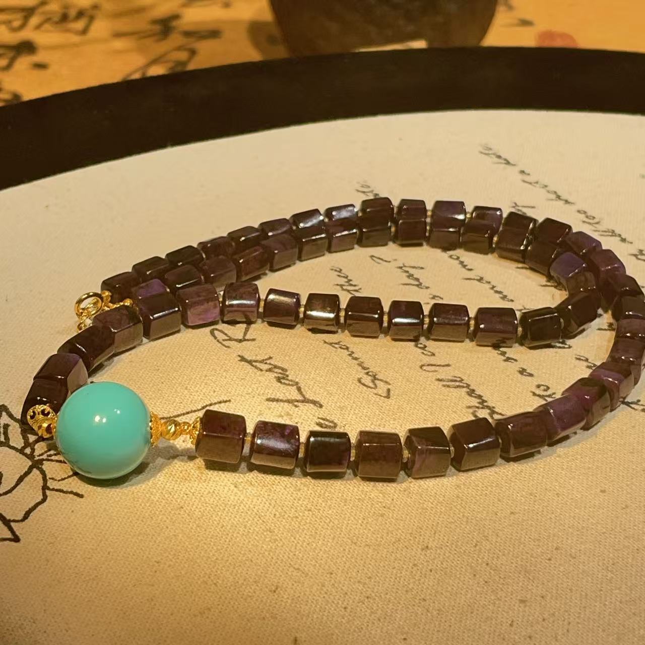 绿松圆珠舒俱来帝王紫四棱珠项链/18k/45cm（甲光）AZB10673