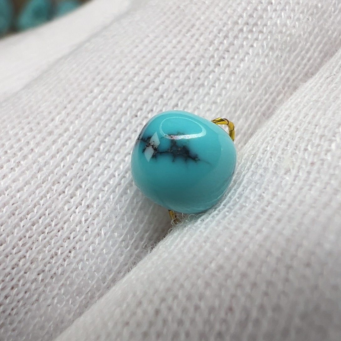 绿松石配饰未镶嵌