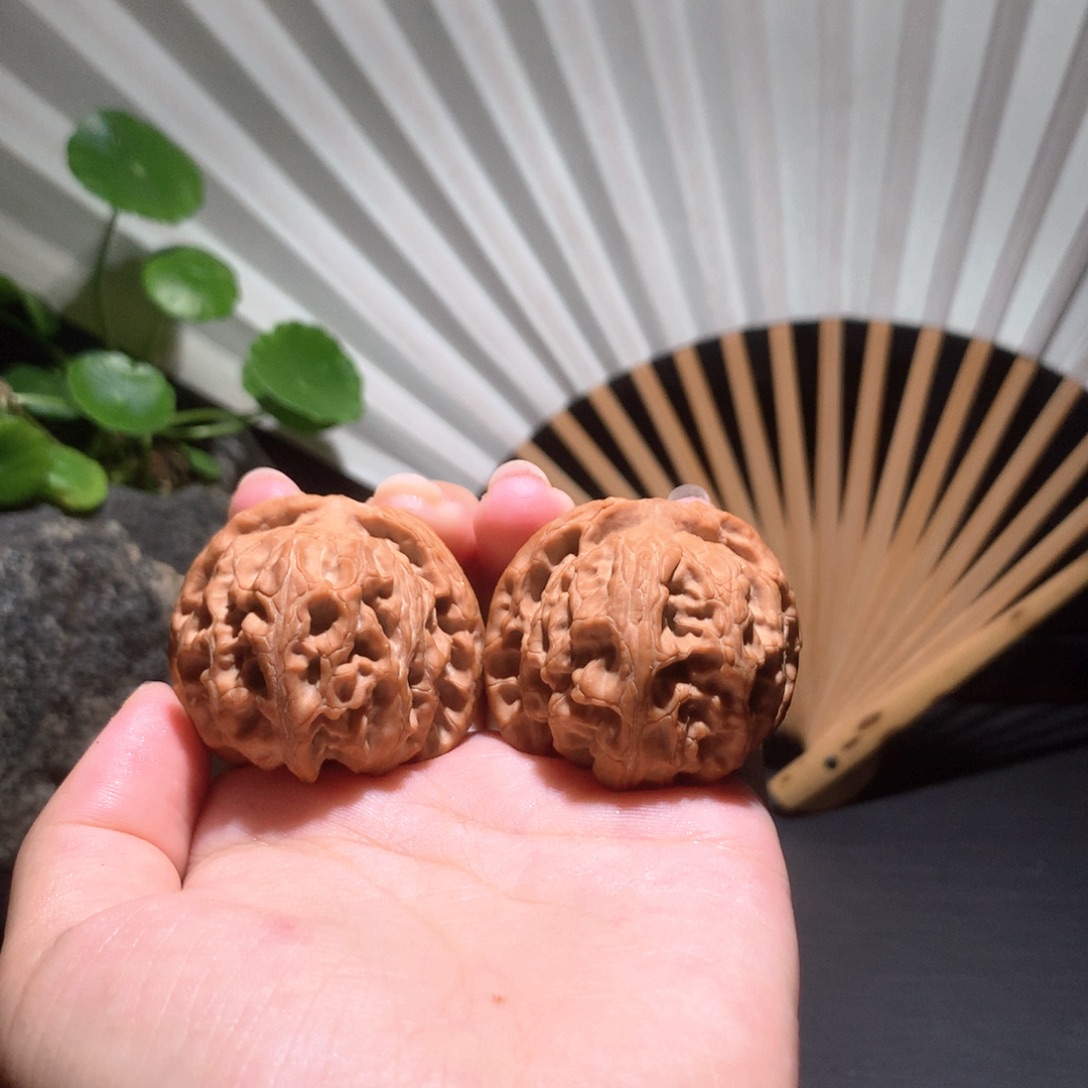 文玩核桃吊坠苹果园狮子头072807