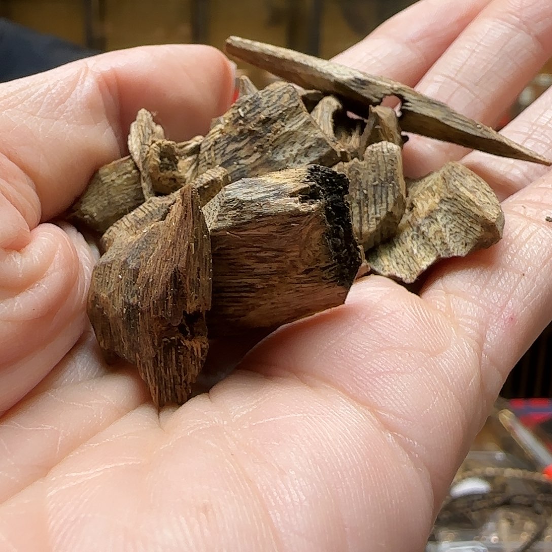 小***剧沉香沉香碎屑醇化老料薰香块料30g