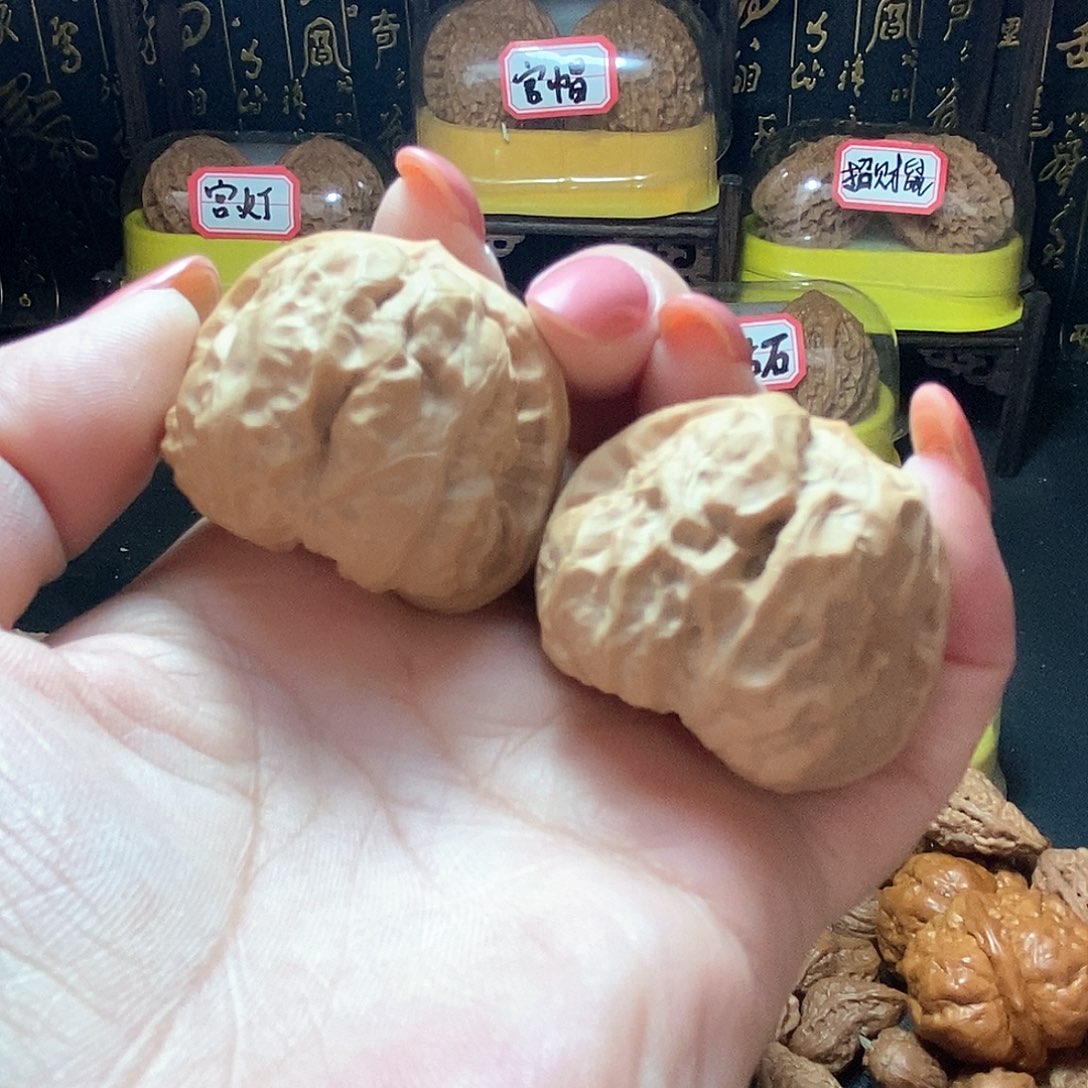 文玩核桃把件20号蛤蟆头40尺
