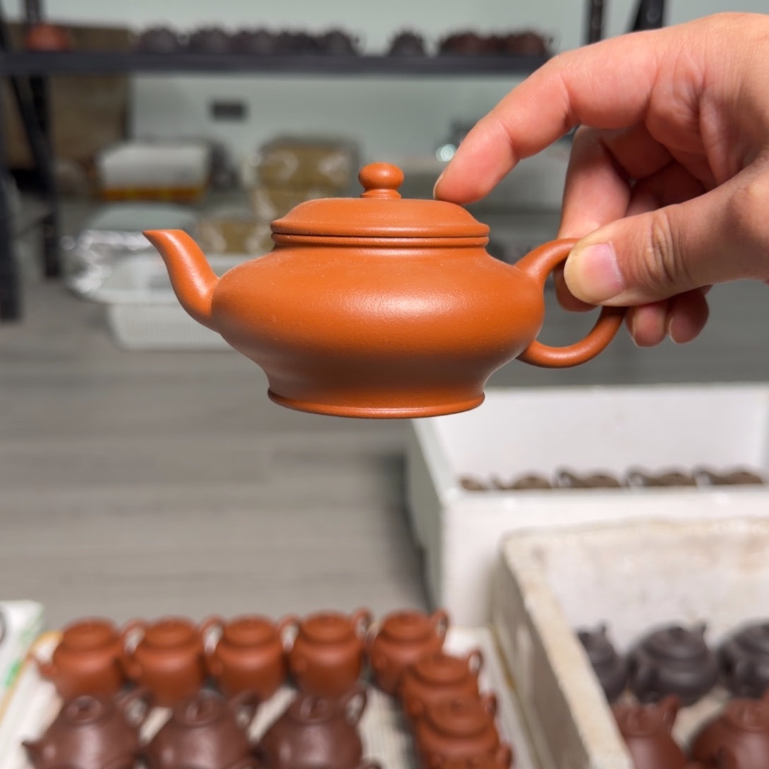 紫砂壶朱泥虚扁超精工