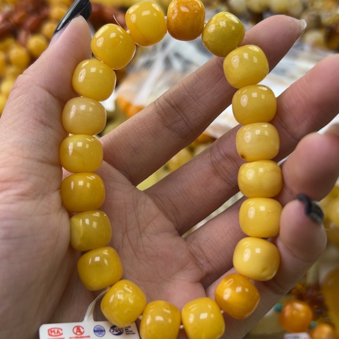 琥珀珠宝奇石未镶嵌