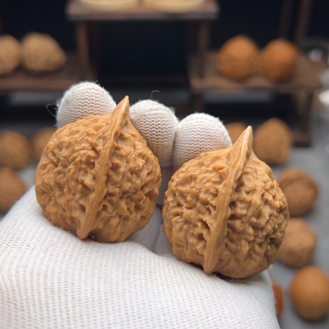 桃核吊坠P****哥野生鸡心35.35.42