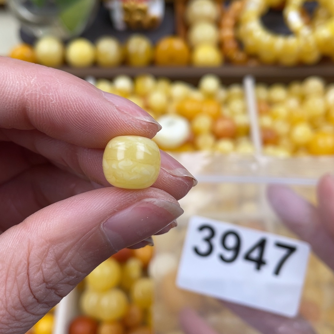 未镶嵌蜜蜡珠宝奇石小坑11.5