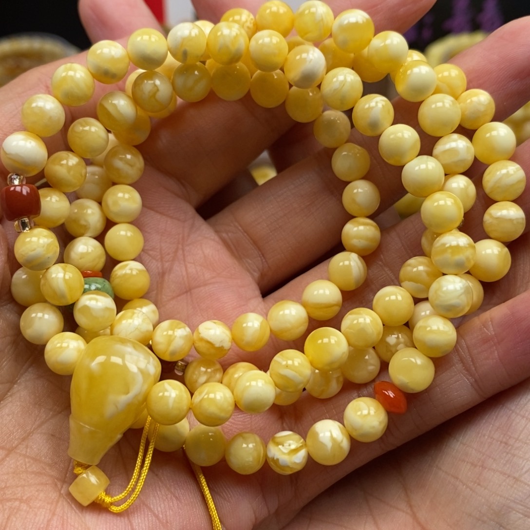 琥珀未镶嵌裸石7+