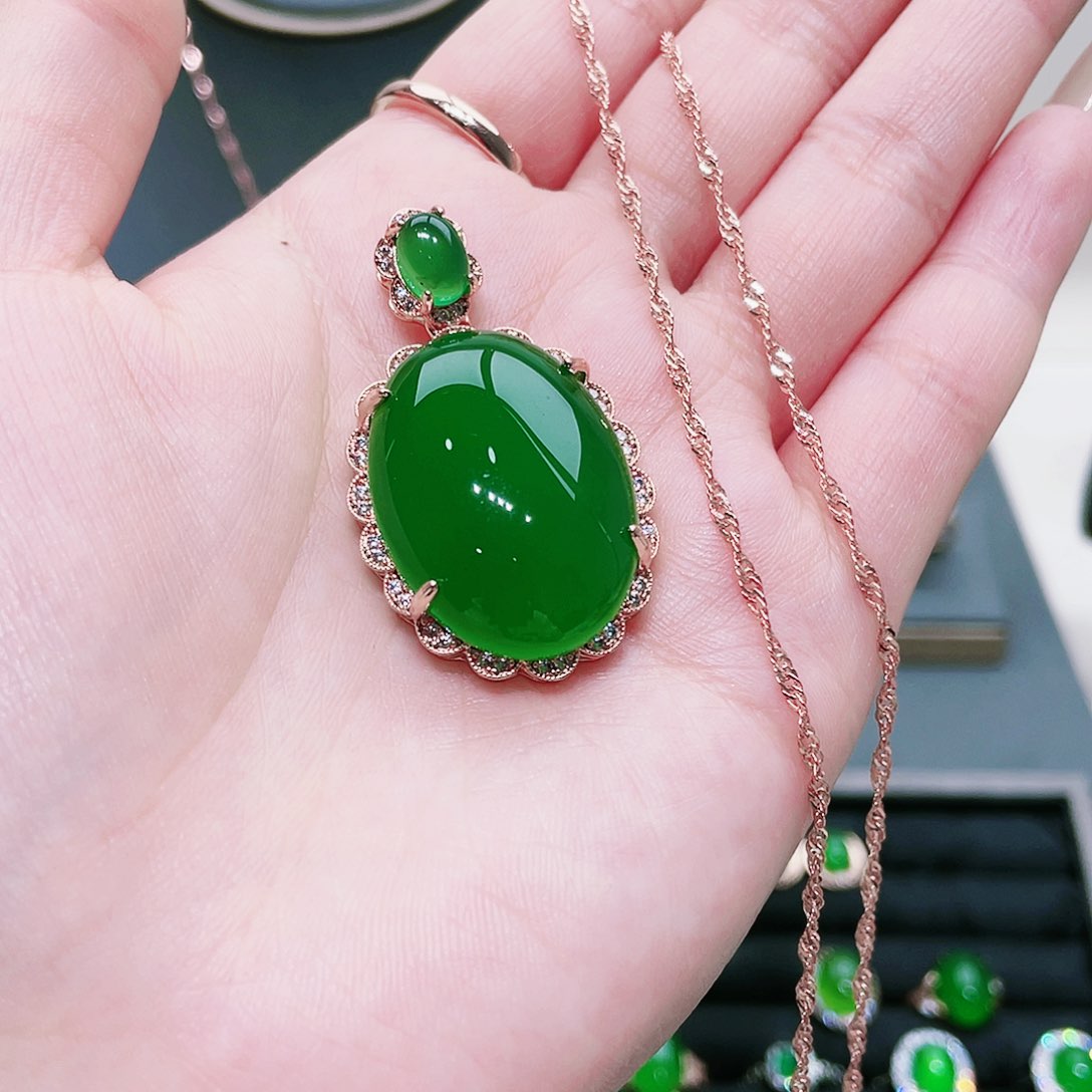 玛瑙/玉髓吊坠(赠链)合金