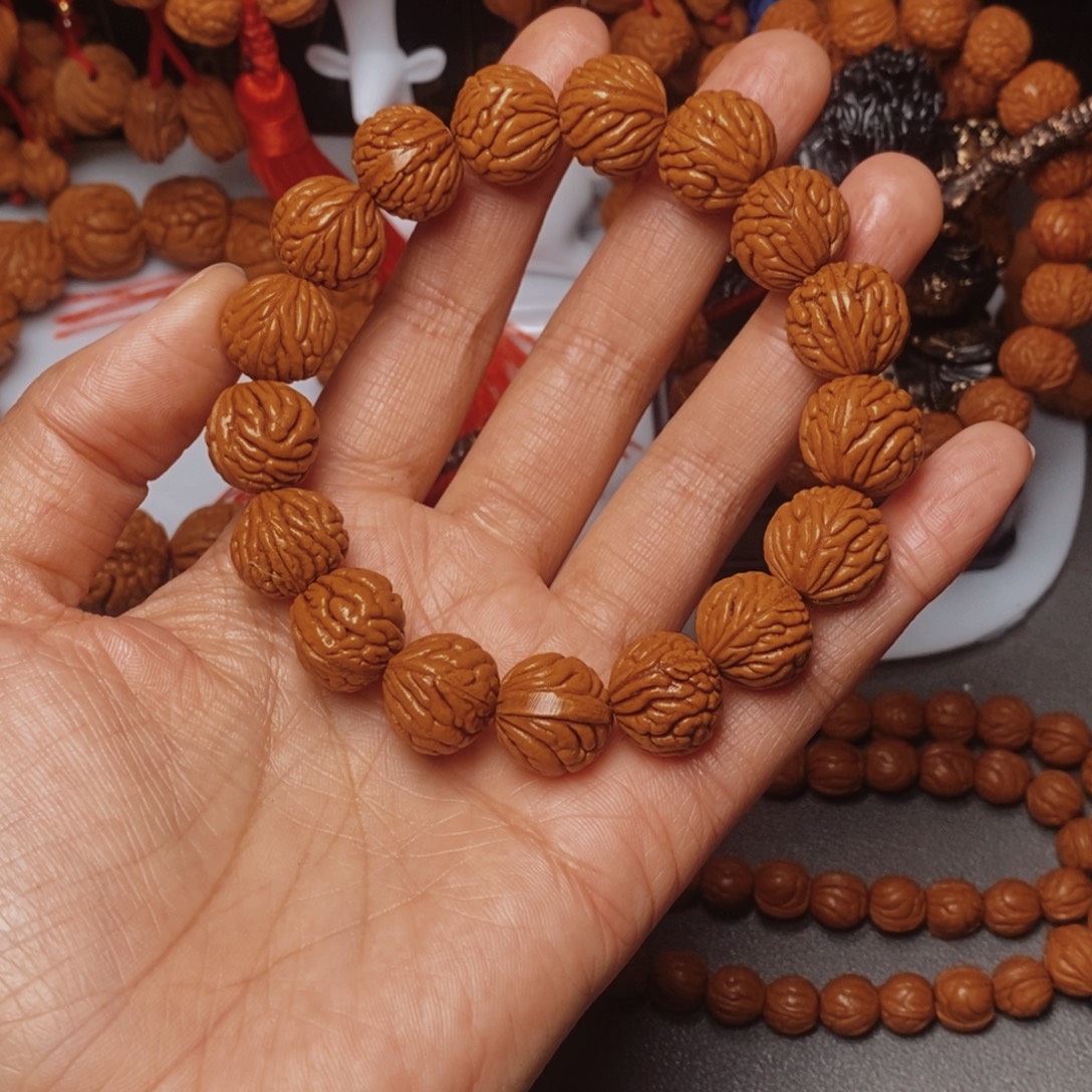 桃核吊坠桃枭手串1