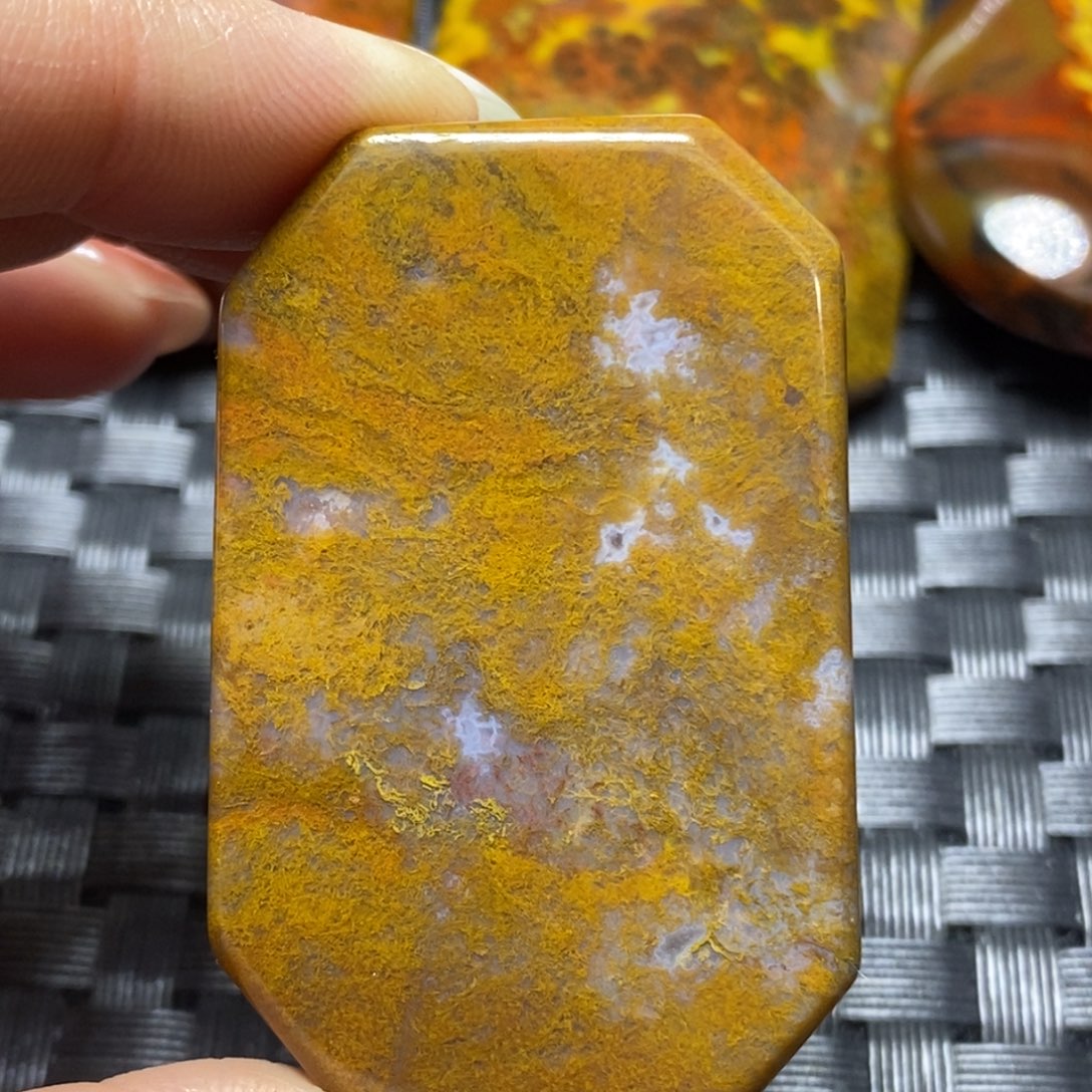 玛瑙/玉髓挂件未镶嵌