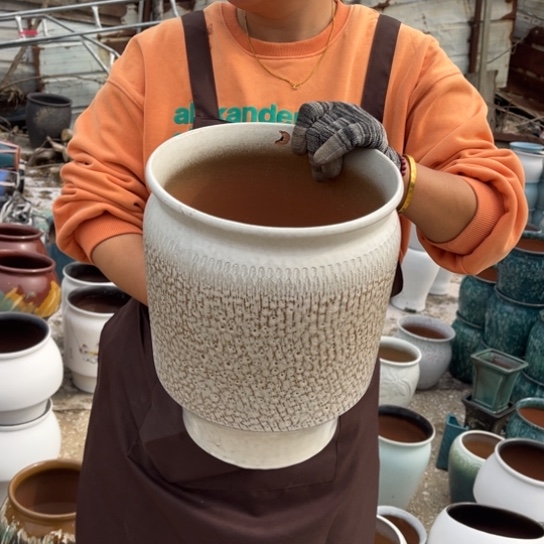 红陶口24高32瑕疵