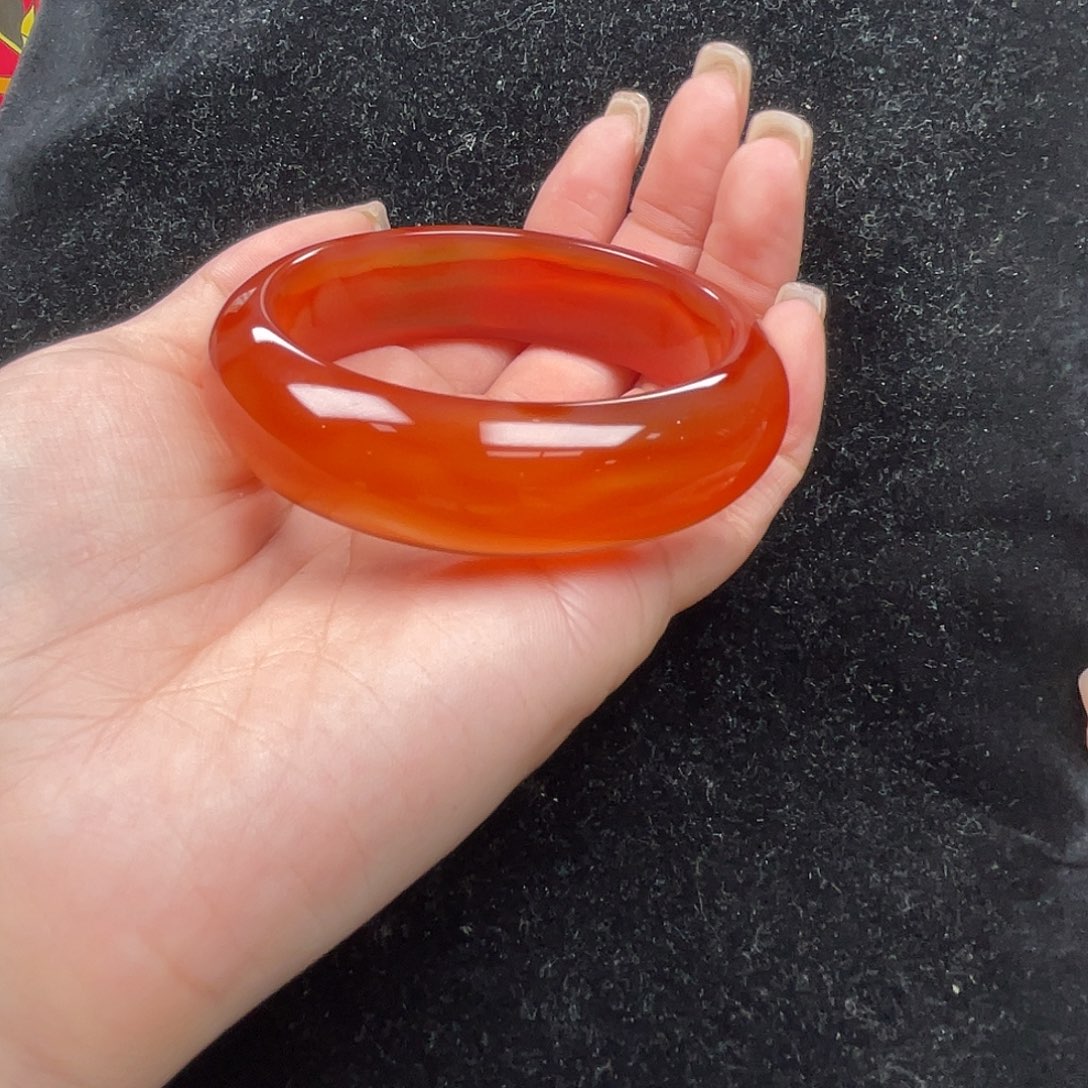 玛瑙/玉髓手镯未镶嵌